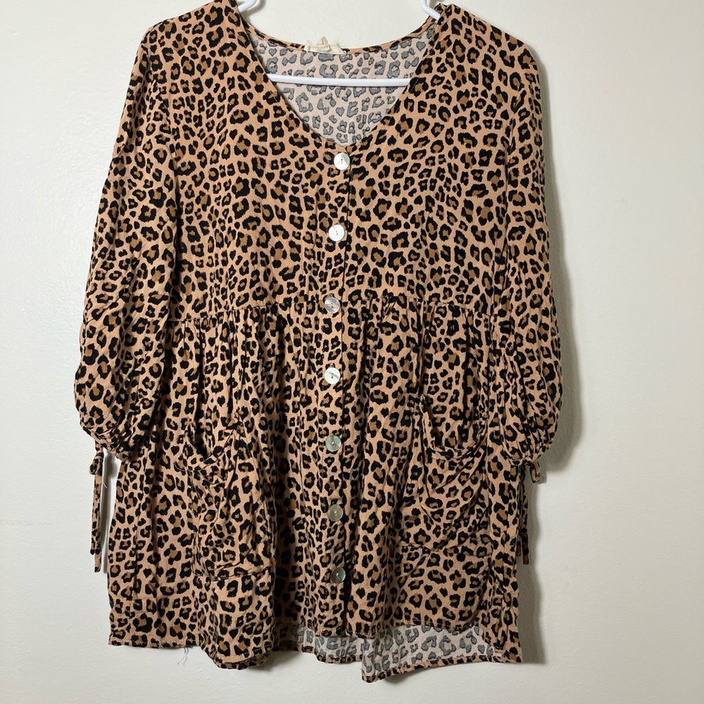Entro Leopard Print Blouse - Tan and Black